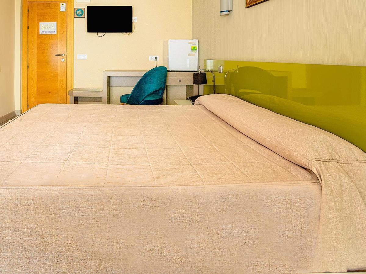 Hostal Real Aranjuez Bagian luar foto
