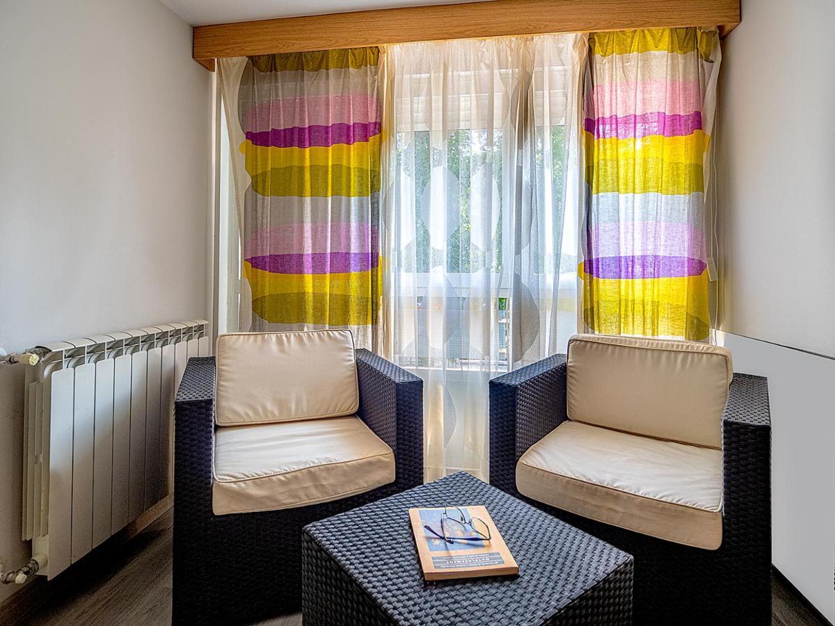Hostal Real Aranjuez Bagian luar foto