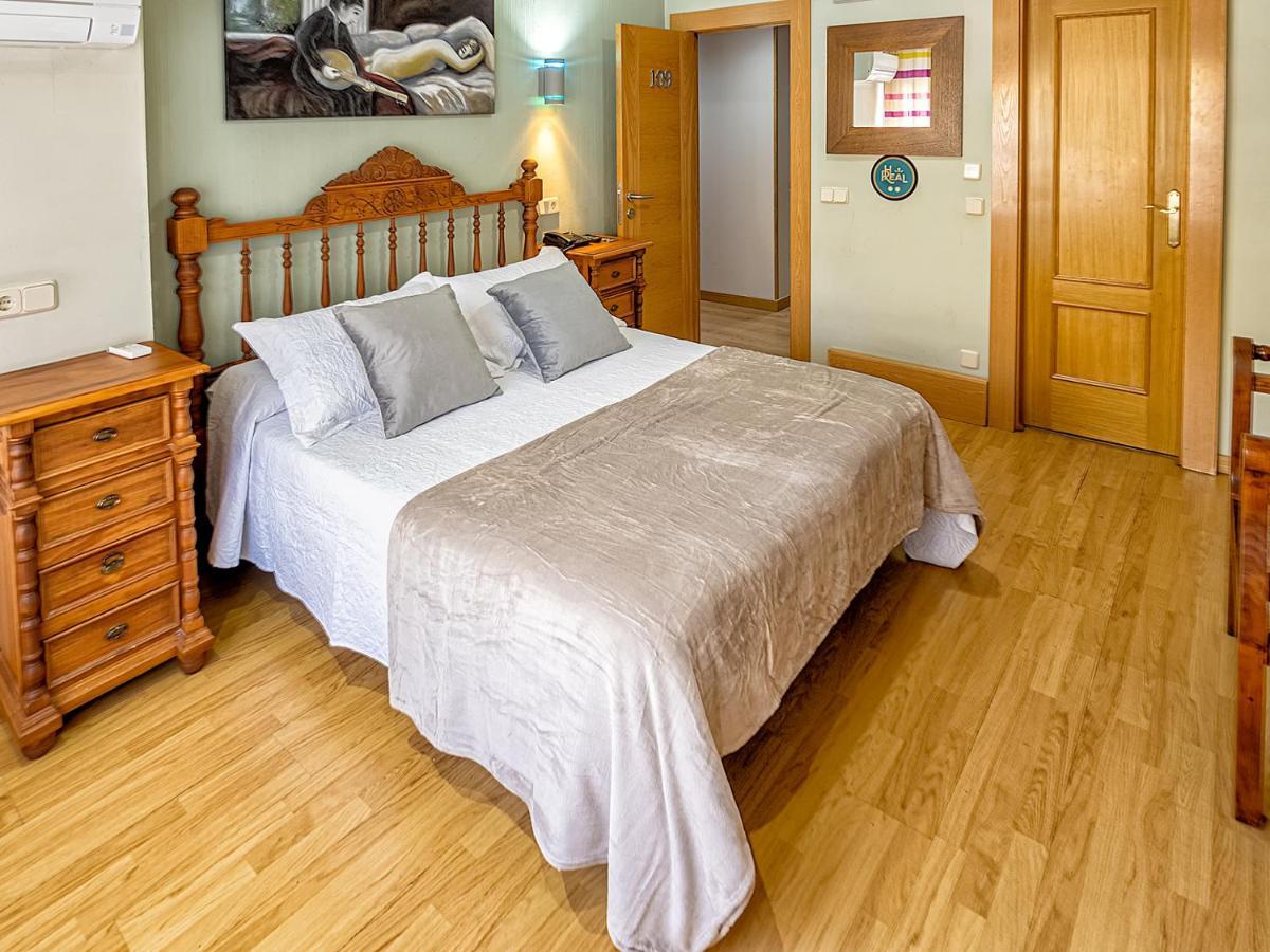 Hostal Real Aranjuez Bagian luar foto