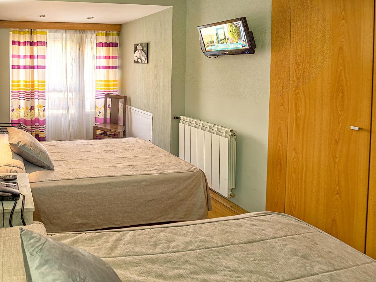 Hostal Real Aranjuez Bagian luar foto